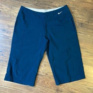 Nike Womens Bermuda Shorts sz Small